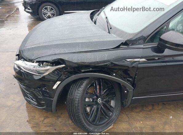 3VVCB7AX6NM133766 2022 VOLKSWAGEN TIGUAN Черный Вид спереди