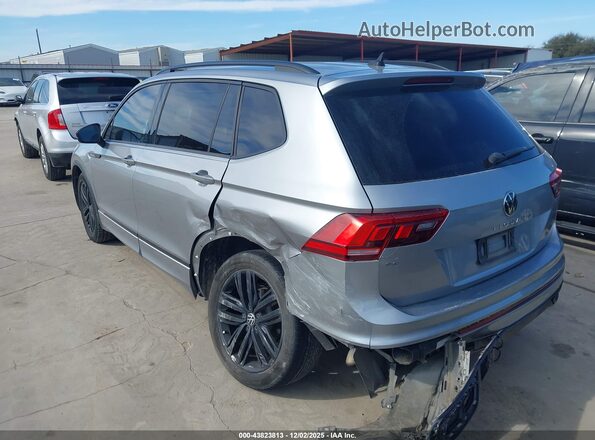 3VVCB7AX8NM021986 2022 VOLKSWAGEN TIGUAN Серебряный Задняя левая четверть