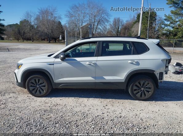 3VVCX7B25PM302621 2023 VOLKSWAGEN TAOS White Vista interior de 360 grados