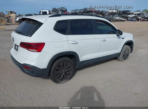 3VVCX7B27NM070181 2022 VOLKSWAGEN TAOS White Rear right