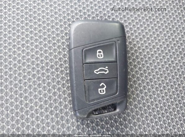 3VVCX7B27NM070181 2022 VOLKSWAGEN TAOS White Dashboard view