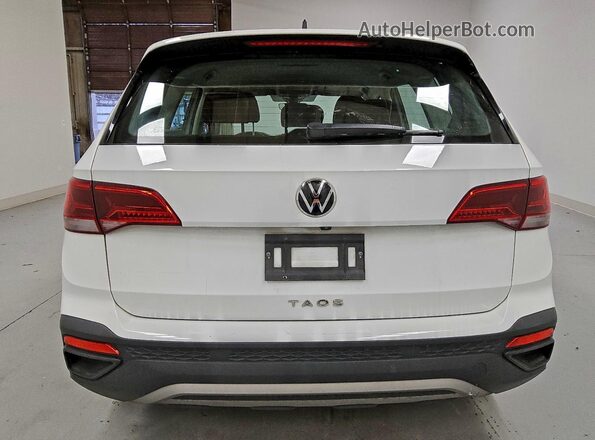 3VVDX7B29PM319748 2023 VOLKSWAGEN TAOS White Vista trasera