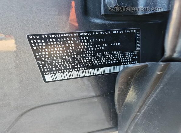 3VVEX7B22RM002286 2024 VOLKSWAGEN TAOS Gray Vista de la etiqueta del VIN