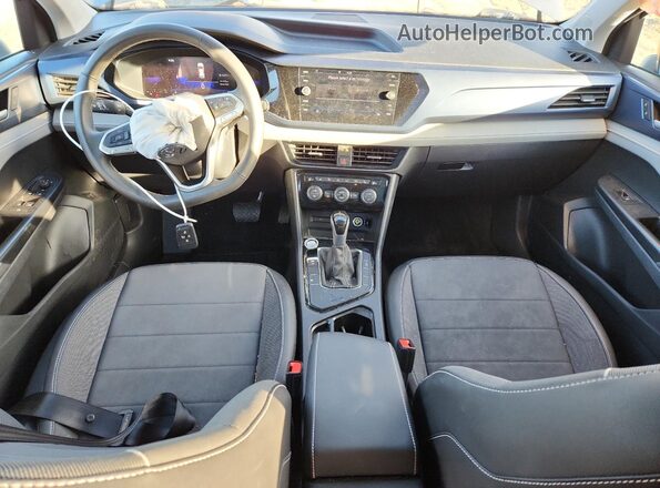 3VVEX7B22RM002286 2024 VOLKSWAGEN TAOS Gray Vista del salpicadero