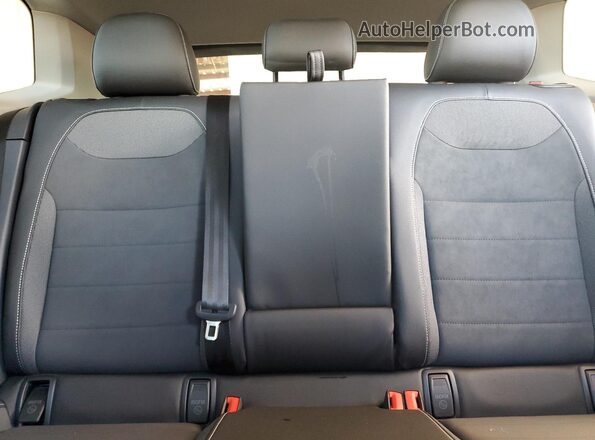 3VVEX7B2XPM381163 2023 VOLKSWAGEN TAOS Gray Widok tylnych siedzeń