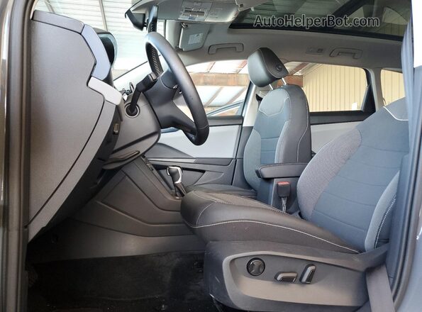 3VVEX7B2XPM381163 2023 VOLKSWAGEN TAOS Gray Widok wnętrza z przodu