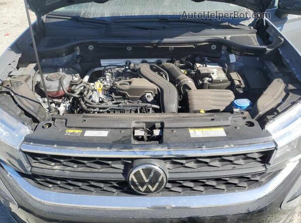 3VVEX7B2XRM067483 2024 VOLKSWAGEN TAOS Gray Вид задньої частини салону