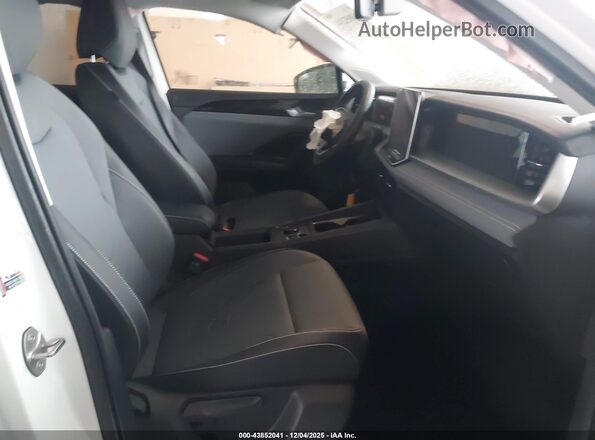 3VVFR7RM5SM025301 2025 VOLKSWAGEN TIGUAN Белый Вид салона спереди