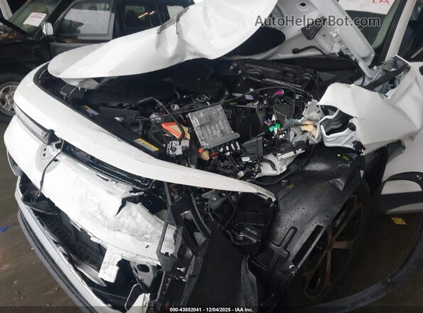 3VVFR7RM5SM025301 2025 VOLKSWAGEN TIGUAN Белый Вид спереди