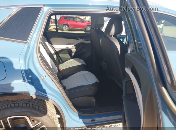 3VVLR7RM8SM059302 2025 VOLKSWAGEN TIGUAN Blue Vista de la etiqueta del VIN