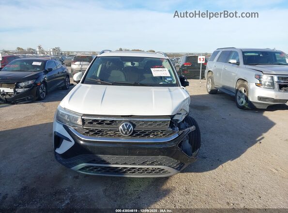 3VVLX7B2XNM023890 2022 VOLKSWAGEN TAOS White Widok zestawu wskaźników
