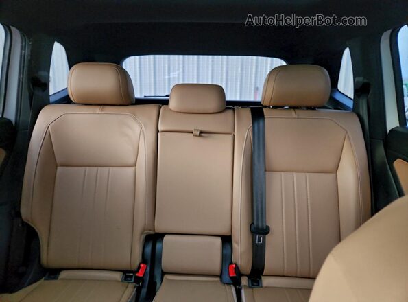 3VVMB7AX9PM025665 2023 VOLKSWAGEN TIGUAN White Widok tylnych siedzeń