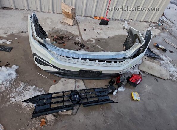 3VVMB7AX9PM025665 2023 VOLKSWAGEN TIGUAN White Widok naklejki z numerem VIN