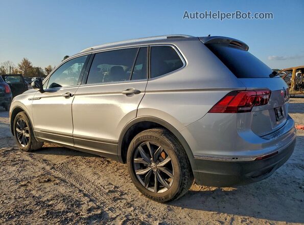3VVNB7AX6PM014952 2023 VOLKSWAGEN TIGUAN Silver Trasero izquierdo