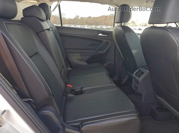 3VVNB7AX7RM112908 2024 VOLKSWAGEN TIGUAN White Vista interior trasera