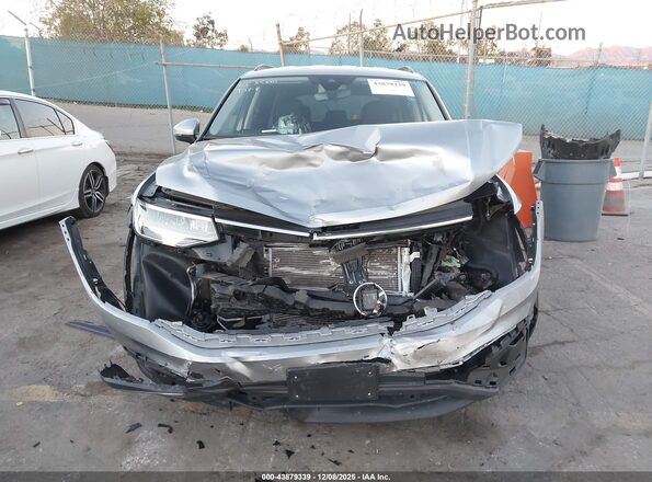 3VVRB7AX5RM106302 2024 VOLKSWAGEN TIGUAN Silver Vista interior trasera