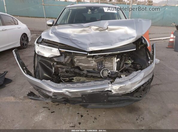 3VVRB7AX5RM106302 2024 VOLKSWAGEN TIGUAN Silver Vista frontal