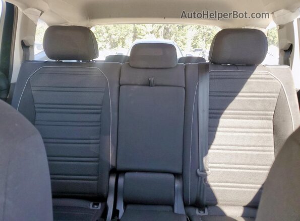 3VVRB7AX7RM066689 2024 VOLKSWAGEN TIGUAN Black Vista de los asientos traseros