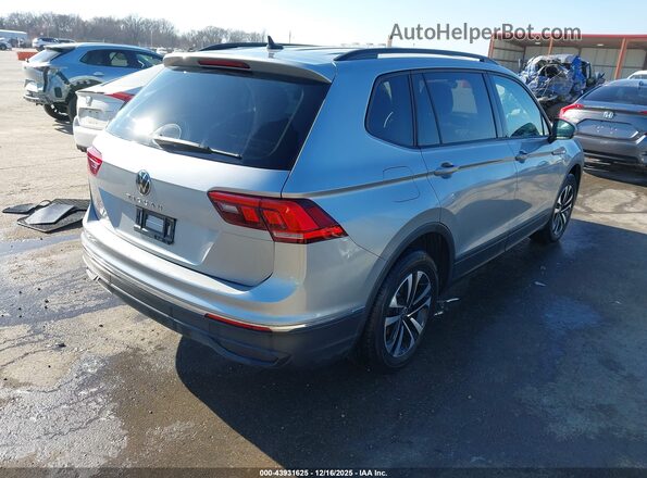 3VVRB7AX8PM106310 2023 VOLKSWAGEN TIGUAN Silver Tył prawy