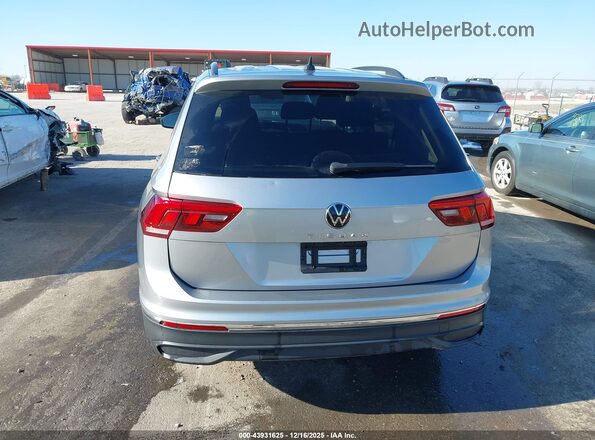 3VVRB7AX8PM106310 2023 VOLKSWAGEN TIGUAN Silver 