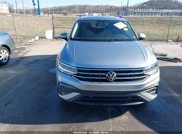 3VVRB7AX8PM106310 2023 VOLKSWAGEN TIGUAN Silver Widok zestawu wskaźników