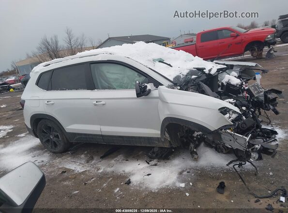 3VVSC7B28SM077756 2025 VOLKSWAGEN TAOS White უკანა სალონის ხედი