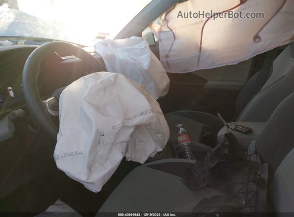 3VVSX7B25RM079155 2024 VOLKSWAGEN TAOS White 