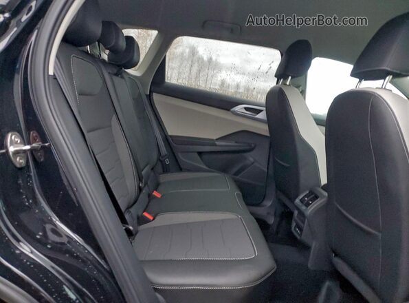 3VVUC7B29TM002641 2026 VOLKSWAGEN TAOS Black Vista interior trasera