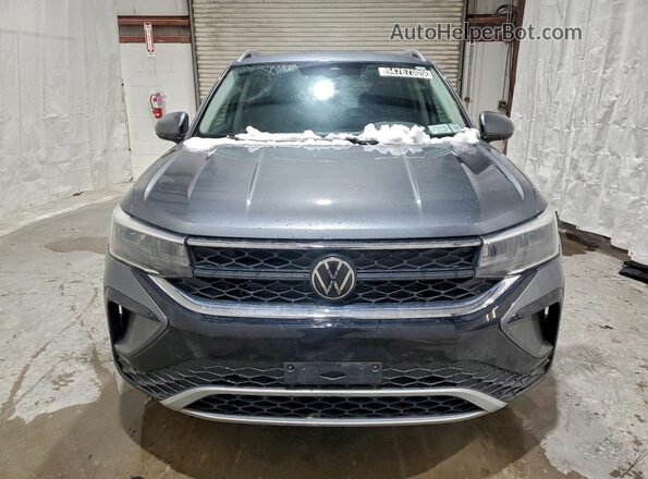 3VVUX7B24PM357906 2023 VOLKSWAGEN TAOS Серебряный Вид спереди