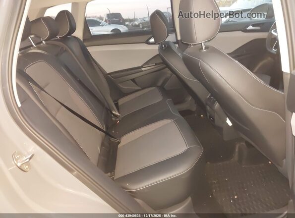 3VVVX7B28RM112677 2024 VOLKSWAGEN TAOS Gray Vista de la etiqueta del VIN