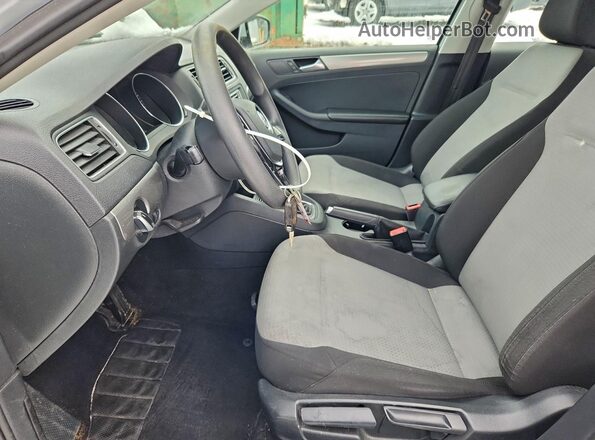 3VW2B7AJ4JM207960 2018 VOLKSWAGEN JETTA White 