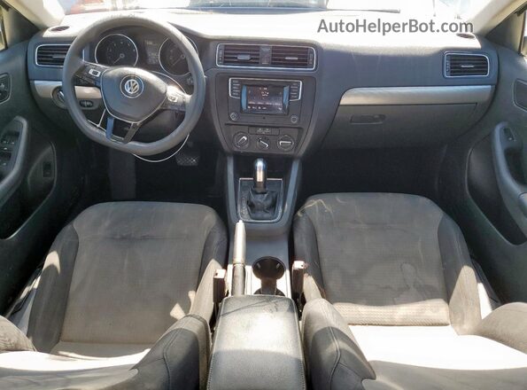 3VW2B7AJ5JM208034 2018 VOLKSWAGEN JETTA Gray 