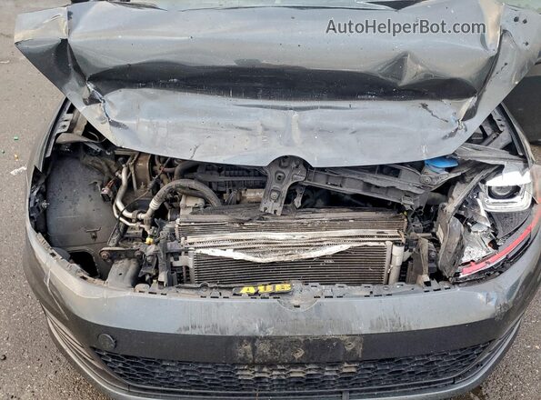 3VW547AU9HM069702 2017 VOLKSWAGEN GTI Серый Вид подкапотного пространства