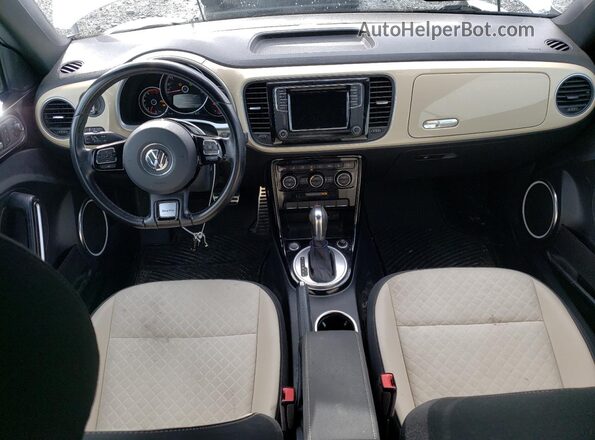 3VW5DAAT8KM503202 2019 VOLKSWAGEN BEETLE White 