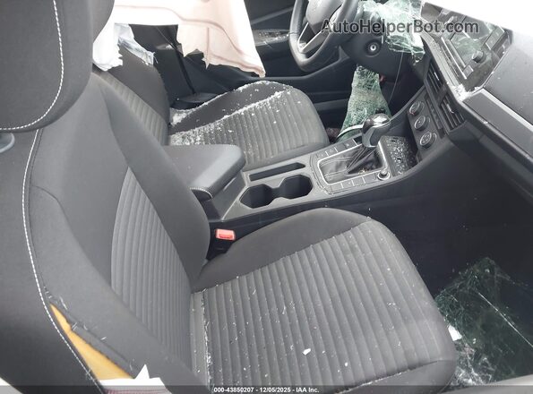 3VW5M7BU5PM021627 2023 VOLKSWAGEN JETTA White Vista interior delantera