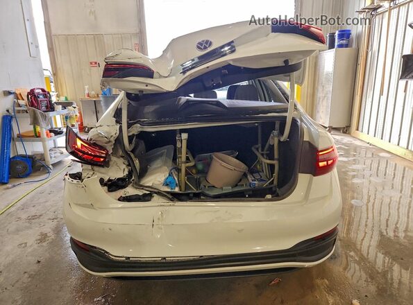 3VW5M7BU5RM018388 2024 VOLKSWAGEN JETTA White Vista trasera
