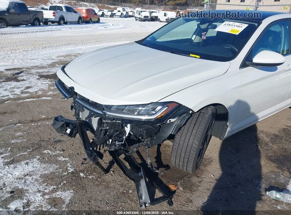 3VW7X7BU5SM090410 2025 VOLKSWAGEN JETTA Белый Вид спереди