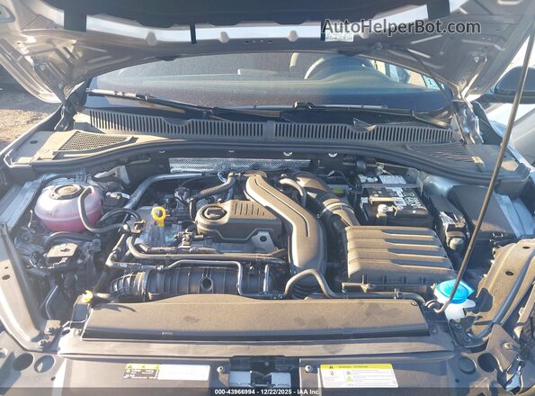3VWBX7BU7SM026606 2025 VOLKSWAGEN JETTA Gray Вид ззаду