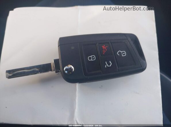 3VWBX7BU7SM026606 2025 VOLKSWAGEN JETTA Gray Вид панелі приладів