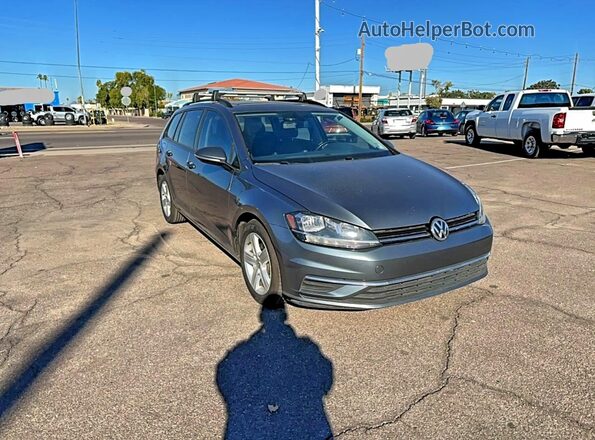 3VWD17AU3JM753848 2018 VOLKSWAGEN GOLF Gray 