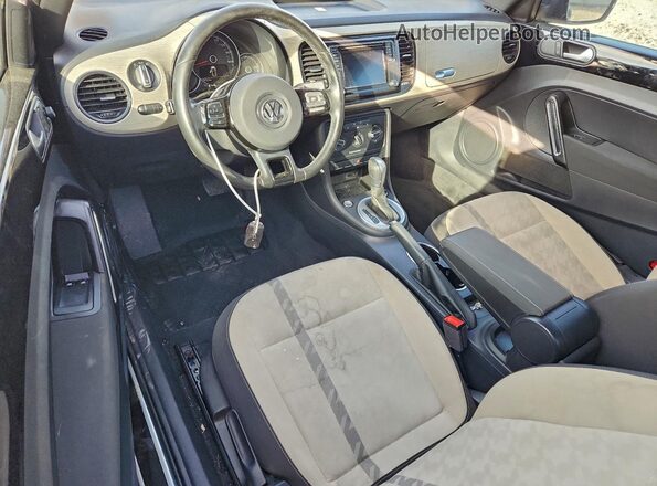 3VWFD7AT1JM707622 2018 VOLKSWAGEN BEETLE Blue 