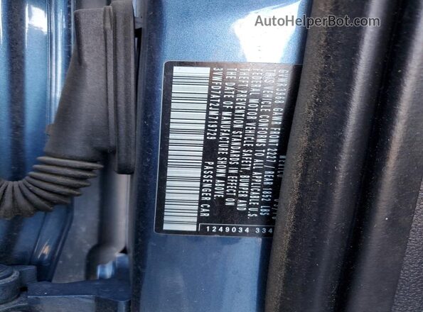 3VWFD7AT2JM719729 2018 VOLKSWAGEN BEETLE Blue Շարժիչի բաժամունքի տեսք