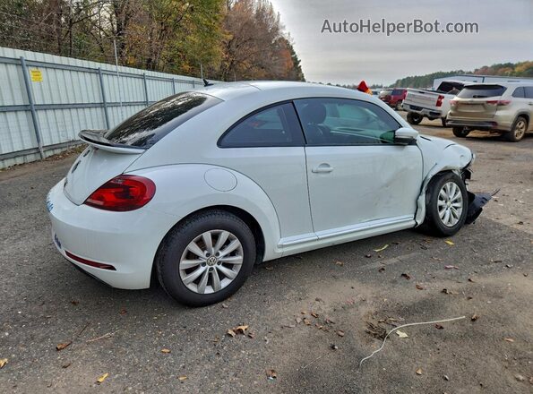 3VWFD7AT3KM714945 2019 VOLKSWAGEN BEETLE White 