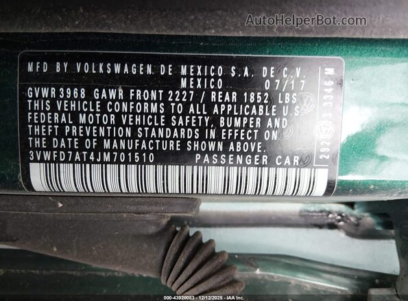 3VWFD7AT4JM701510 2018 VOLKSWAGEN BEETLE Green Widok komory silnika