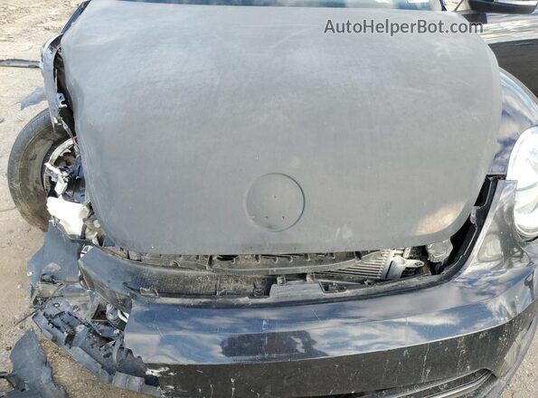 3VWFD7AT4KM706319 2019 VOLKSWAGEN BEETLE Black უკანა სალონის ხედი