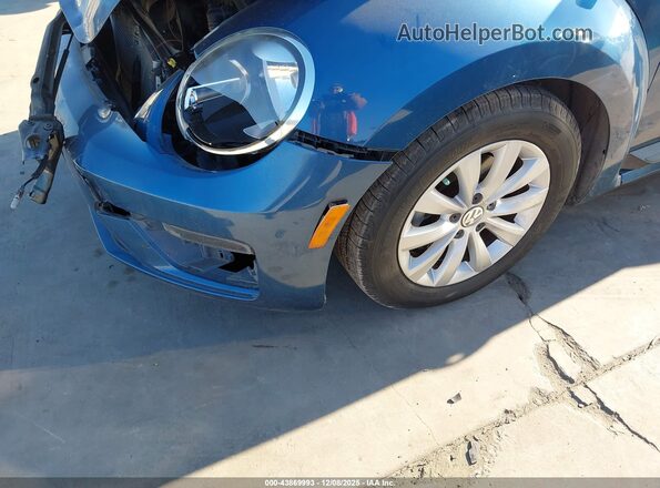 3VWFD7AT7JM709701 2018 VOLKSWAGEN BEETLE Blue Widok z przodu