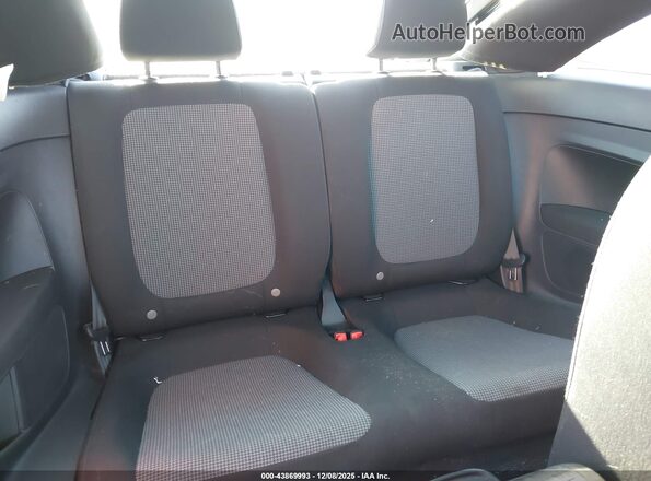 3VWFD7AT7JM709701 2018 VOLKSWAGEN BEETLE Blue Widok naklejki z numerem VIN