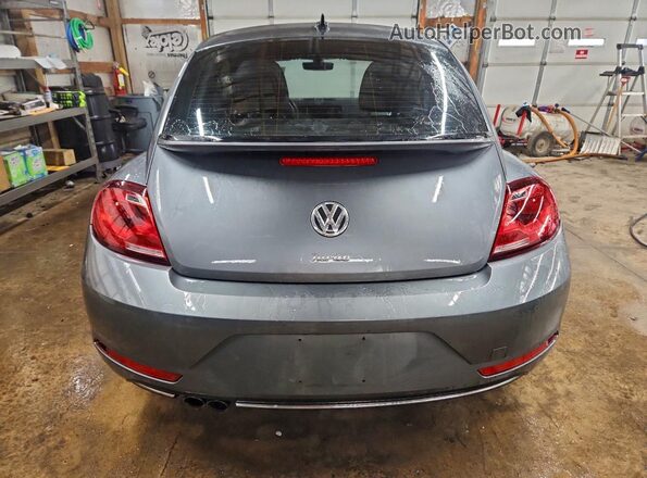 3VWJD7AT0JM728536 2018 VOLKSWAGEN BEETLE Серый 