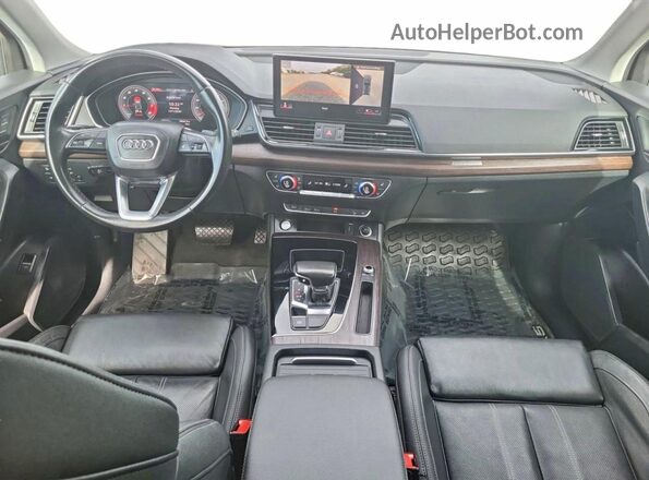 WA1BAAFY1M2085783 2021 AUDI Q5 Silver 
