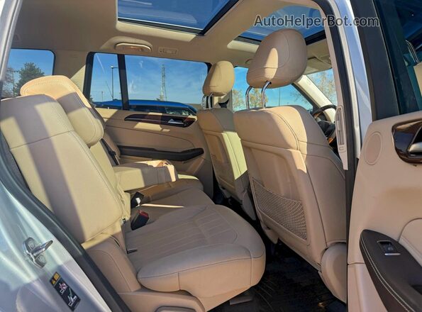 4JGDF6EE7KB214591 2019 MERCEDES-BENZ GLS-CLASS Silver Вид салону спереду
